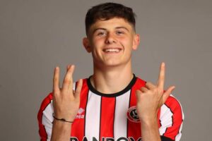 ท็อตแนมเซ็นสัญญา