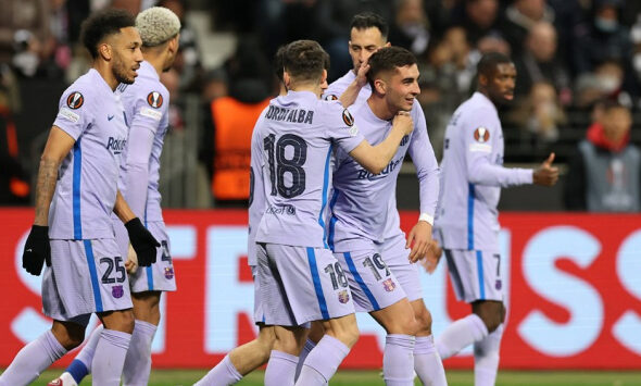 แบ็คซ้ายโชว์ฟอร์ม