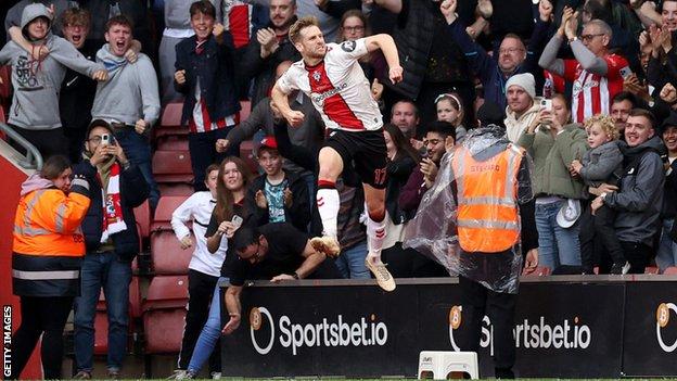 เท่าเทียมกัน