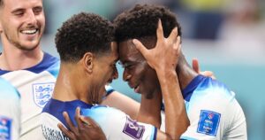 กองกลางที่ดีที่สุด