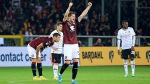 แบบตัวต่อตัว