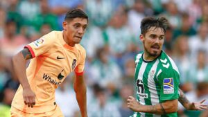 เซ็นเตอร์แบ็ค