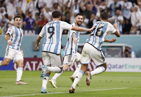 รอบรองชนะเลิศ