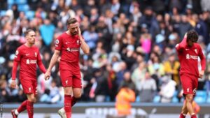 ลิเวอร์พูลกำลังตกอยู่