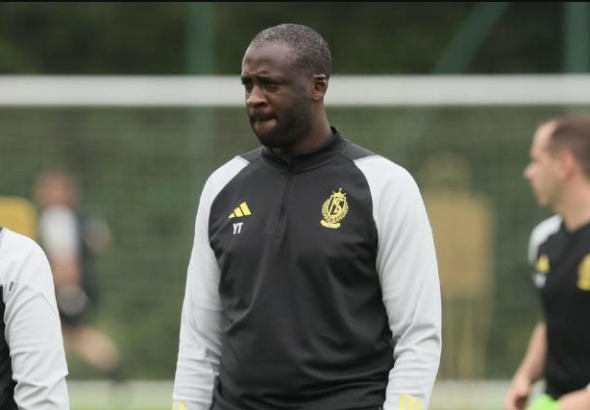 ตูเร่วังว่า